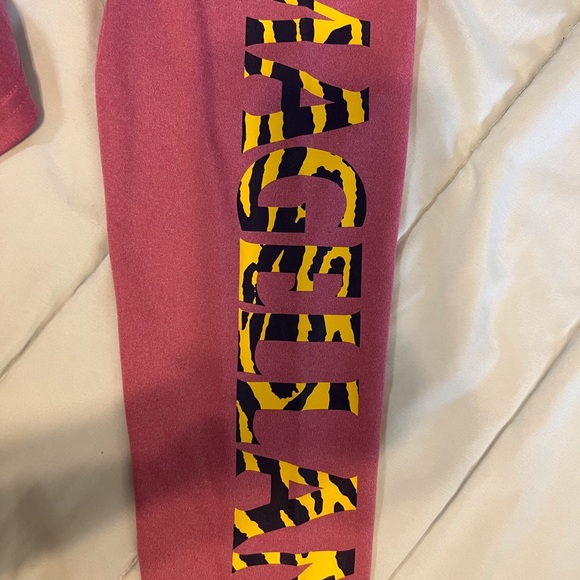 Magellan outdoor three woman’s long sleeve shirts bundle - Picture 7 of 10